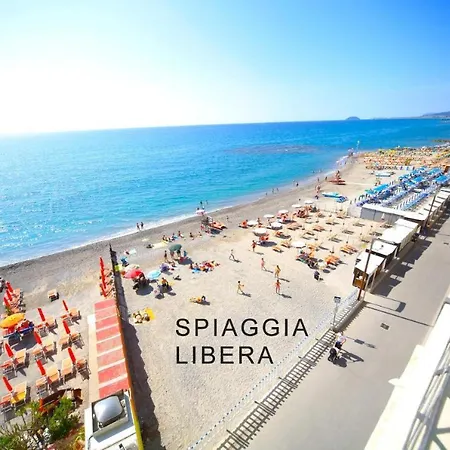 Italianway - Matteotti 7 Frontemare Daire *